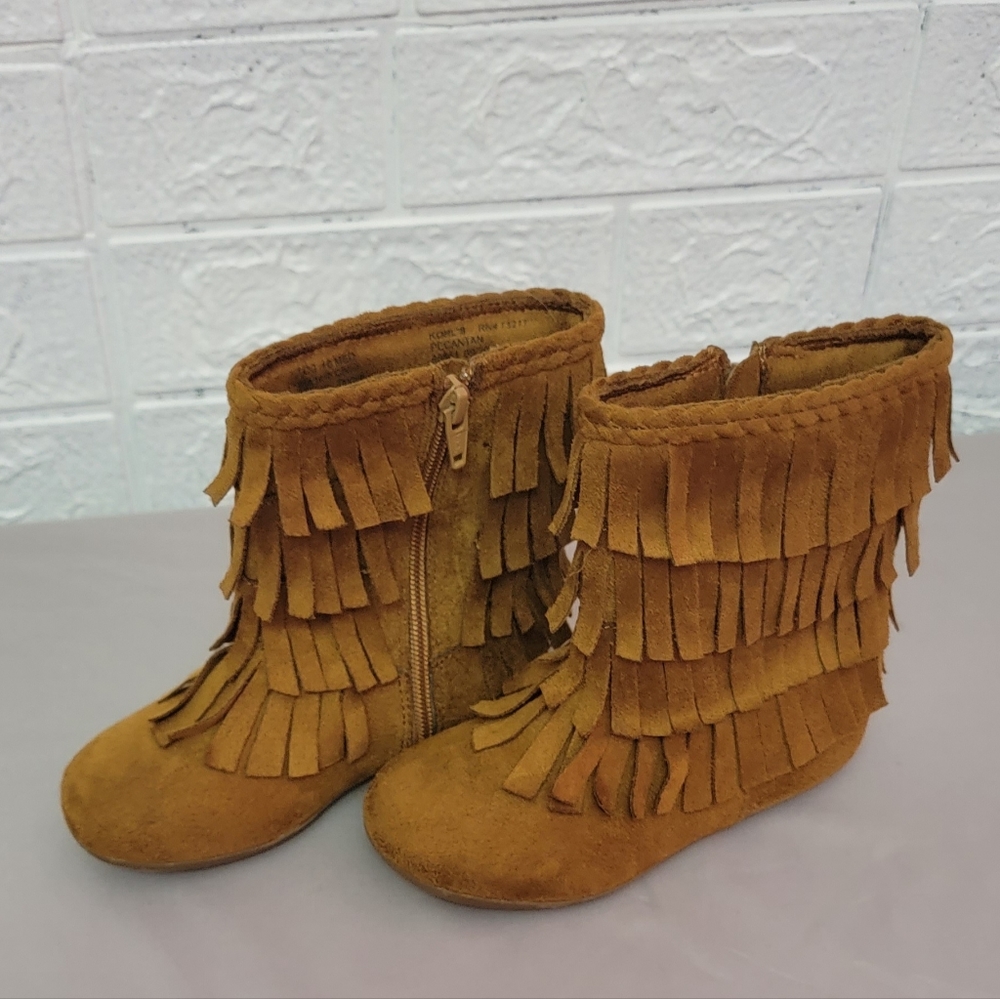 Jumping Bean little girl/toddler size 10 brown fringe boots